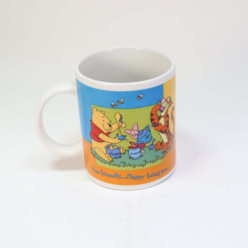 Walt Disney Winnie the Pooh Coffee Cup Mug "Bee Friendly Happy Being Me"
